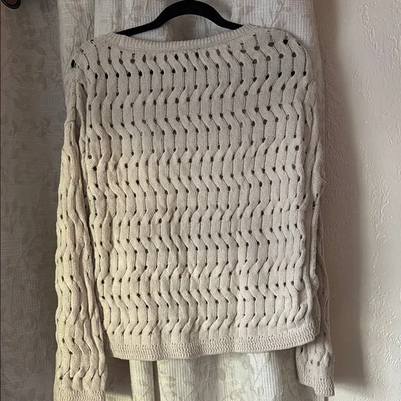 DKNY Textured Knit Women’s Sweater in Light Beige With Glitter/Shiny Finishes - Picture 9 of 9